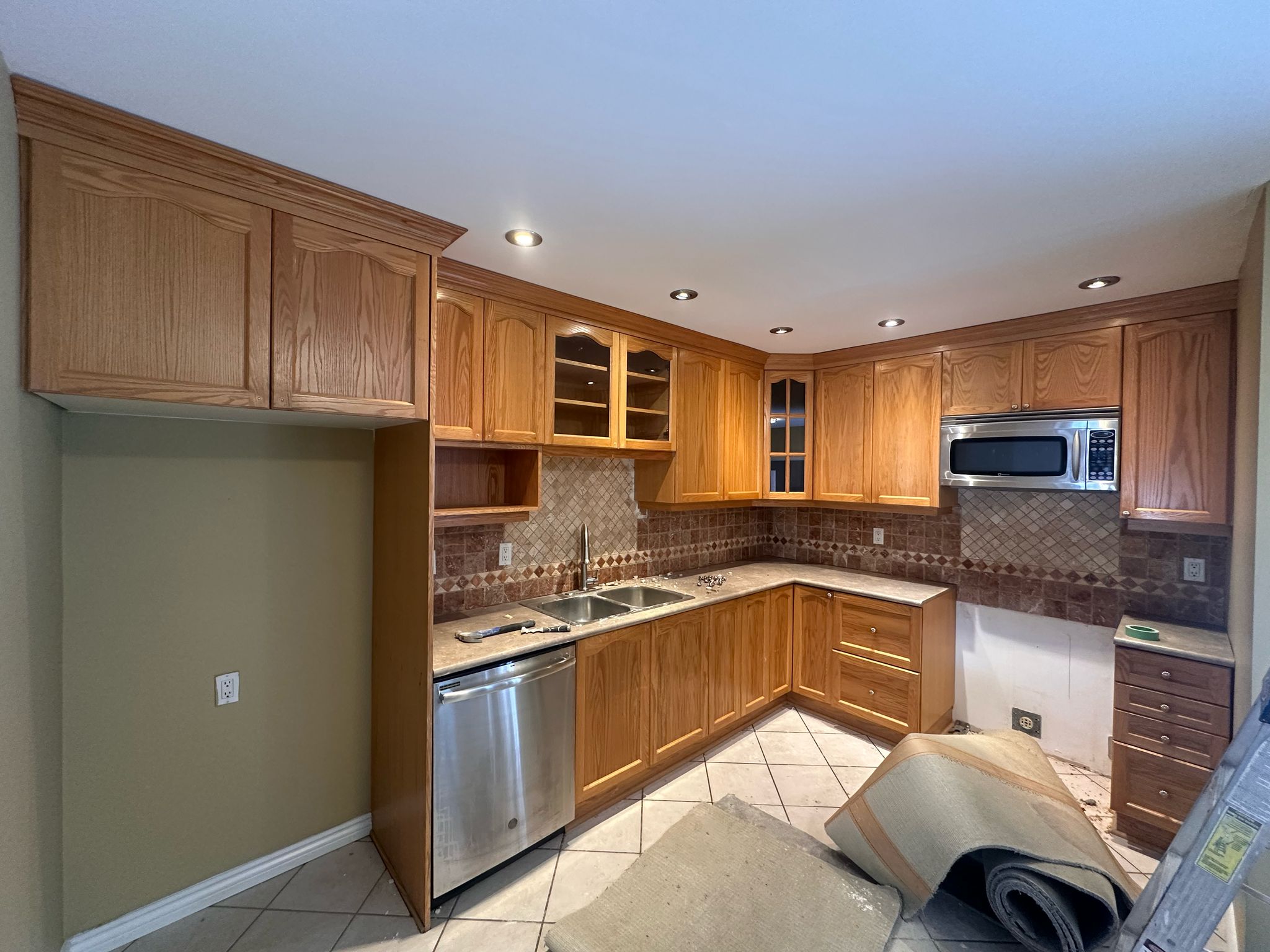 Kitchen #1 - Before
